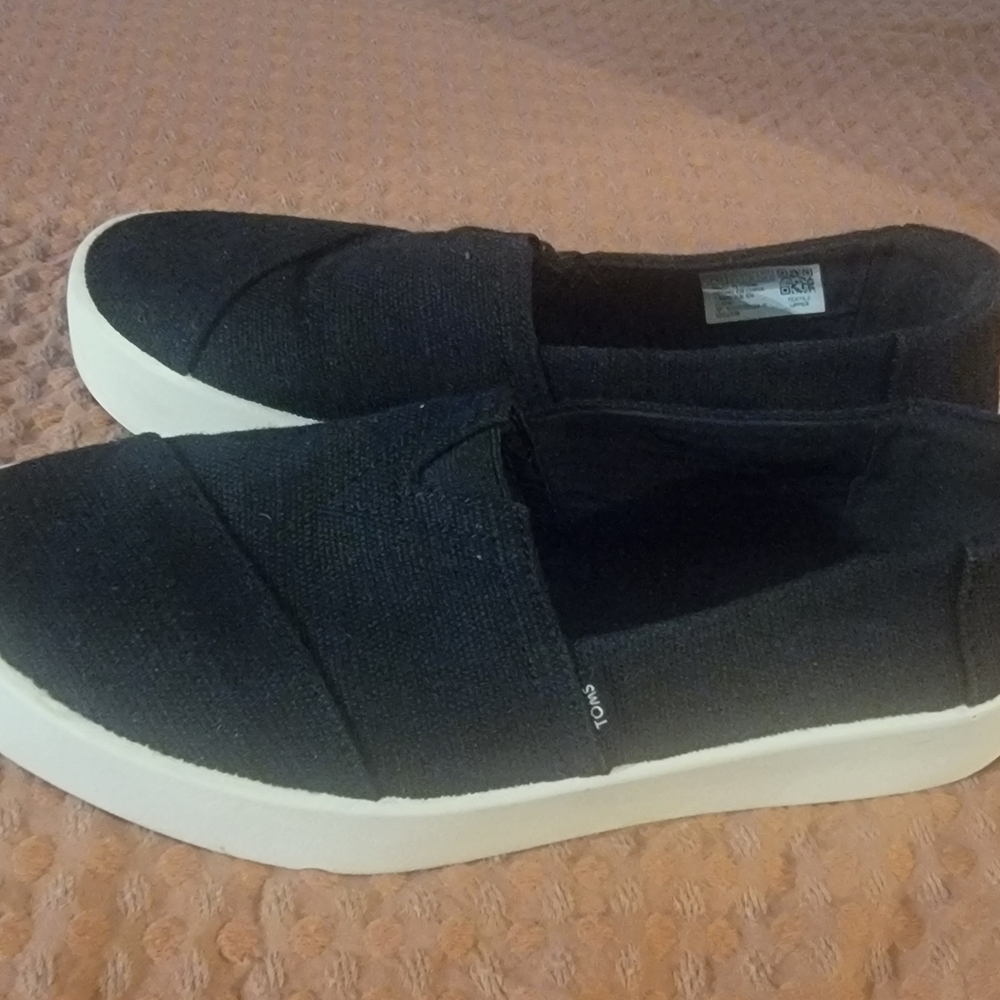 TOMS Black Slip-On Sneakers